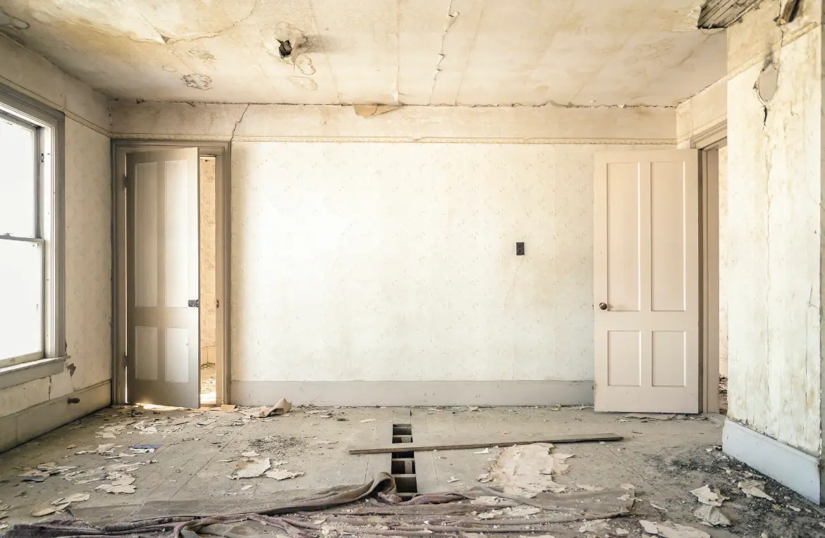 Waste disposal crew managing a cleanout project in Chautauqua